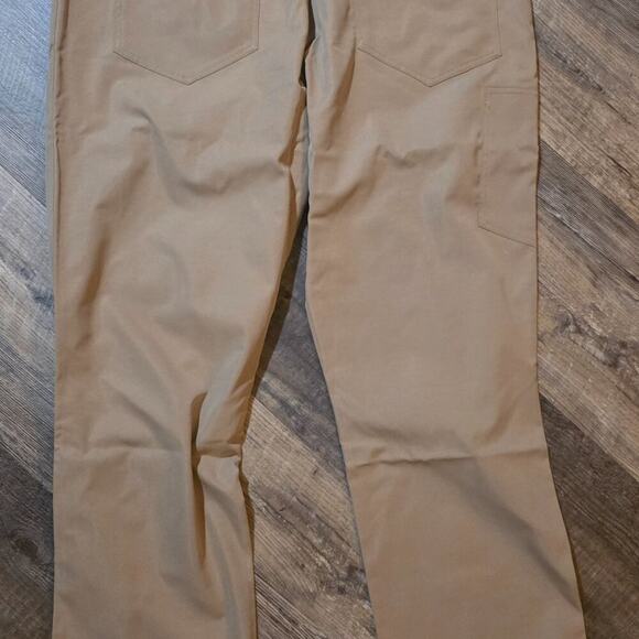 Legendary Whitetails Pathfinder Performance Hiking Pants 40x30 Flint NWT MSRP$60 - Picture 2 of 9